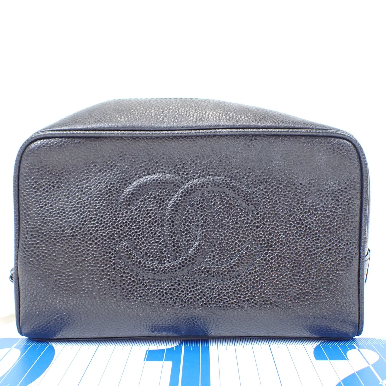 CHANEL CAVIAR POUCH view 3