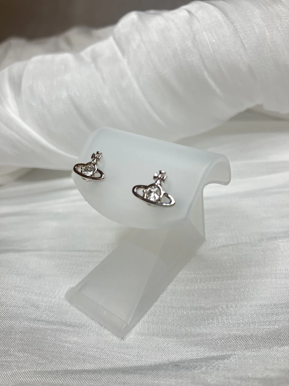 VIVIENNE WESTWOOD EARRINGS view 3
