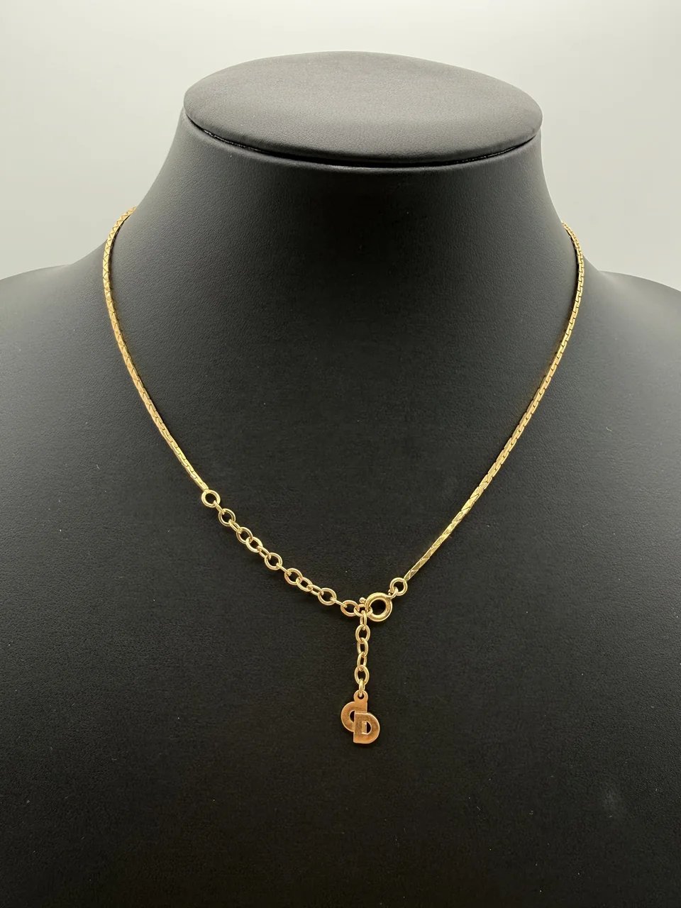 DIOR NECKLACE view 6