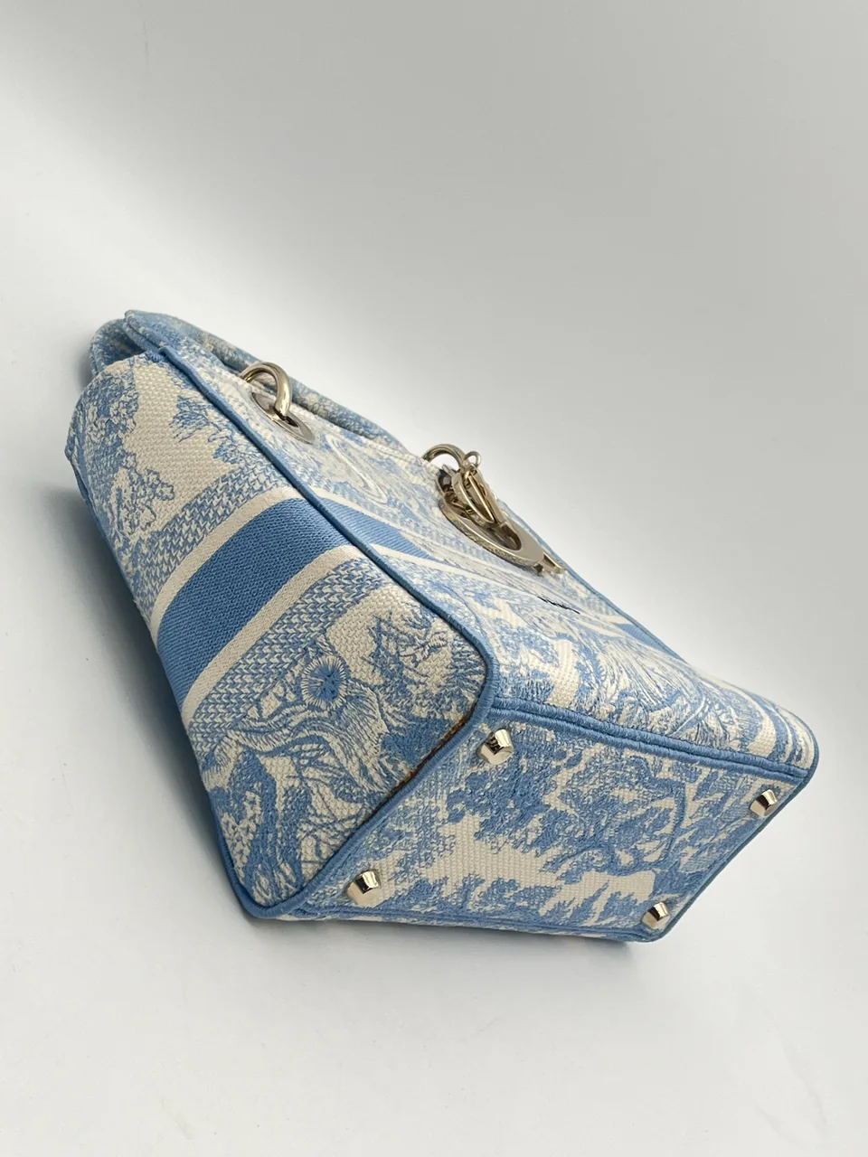 CD HANDBAG view 8