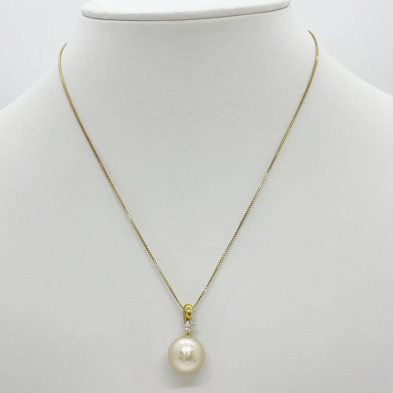K18 PEARL NECKLACE 11.3MM D0.16CT 5.1G hover