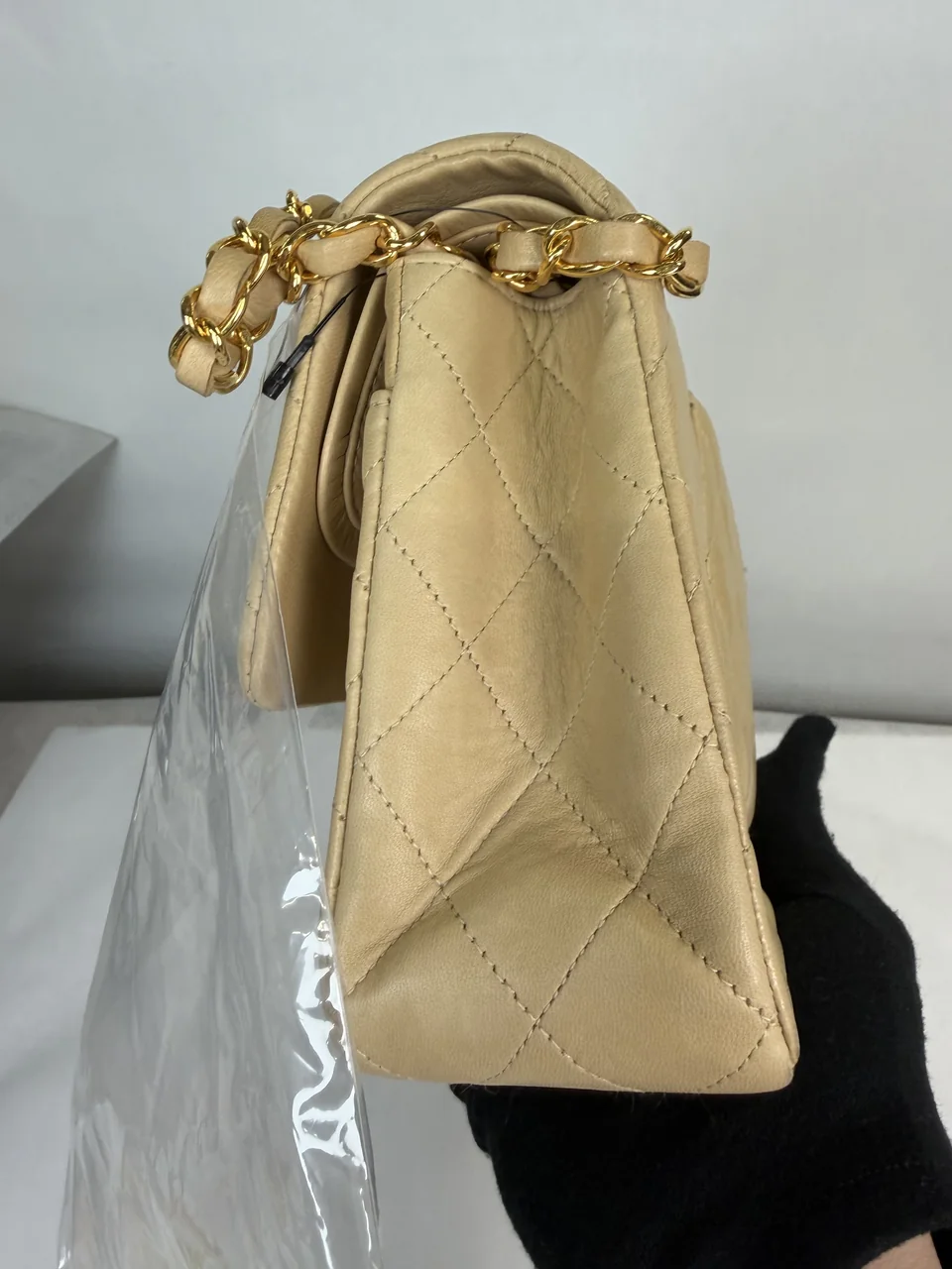 CHANEL MATELASSE 25 DOUBLE FLAP view 5