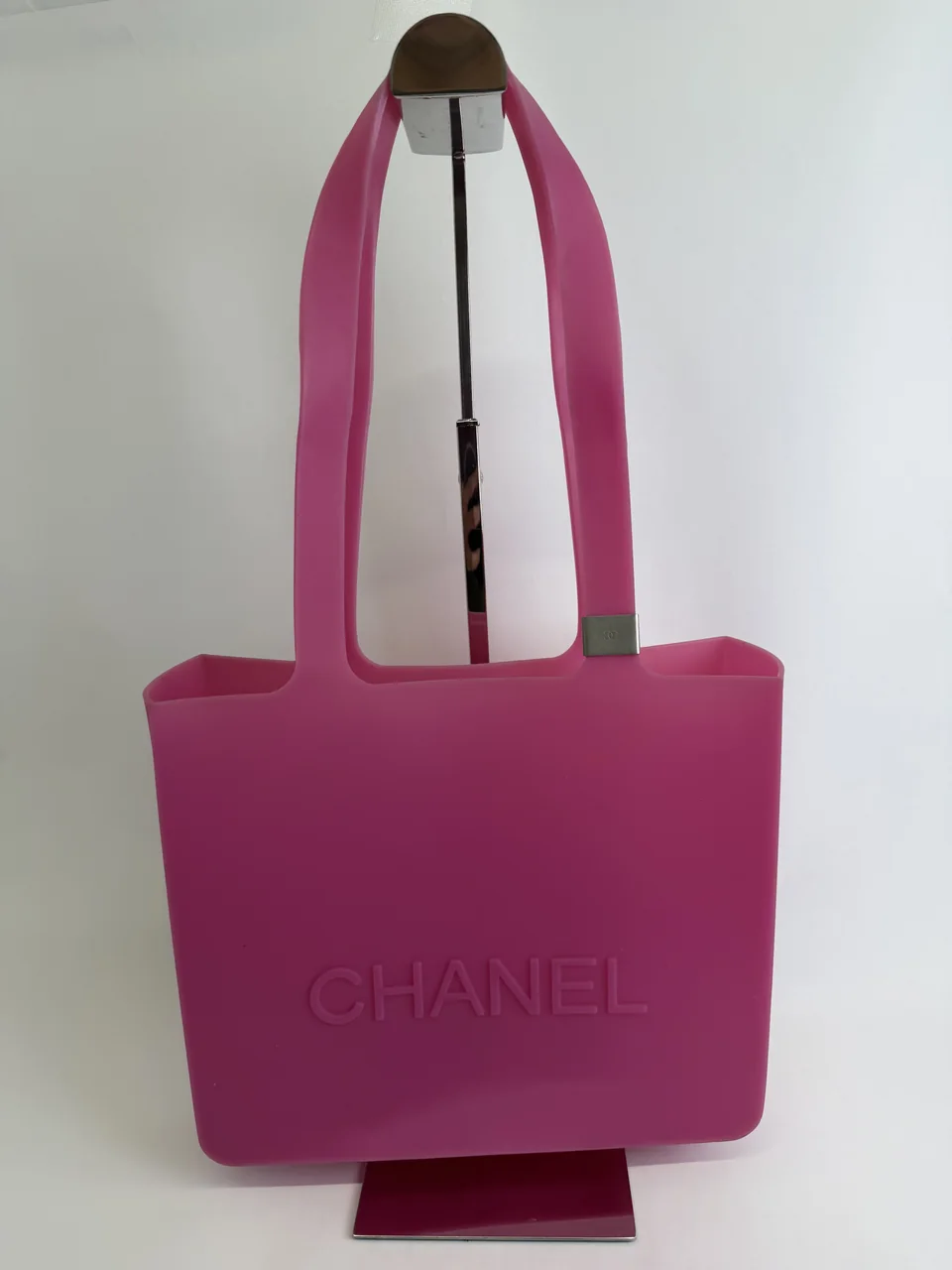 CHANEL RUBBER TOTE BAG (PINK)