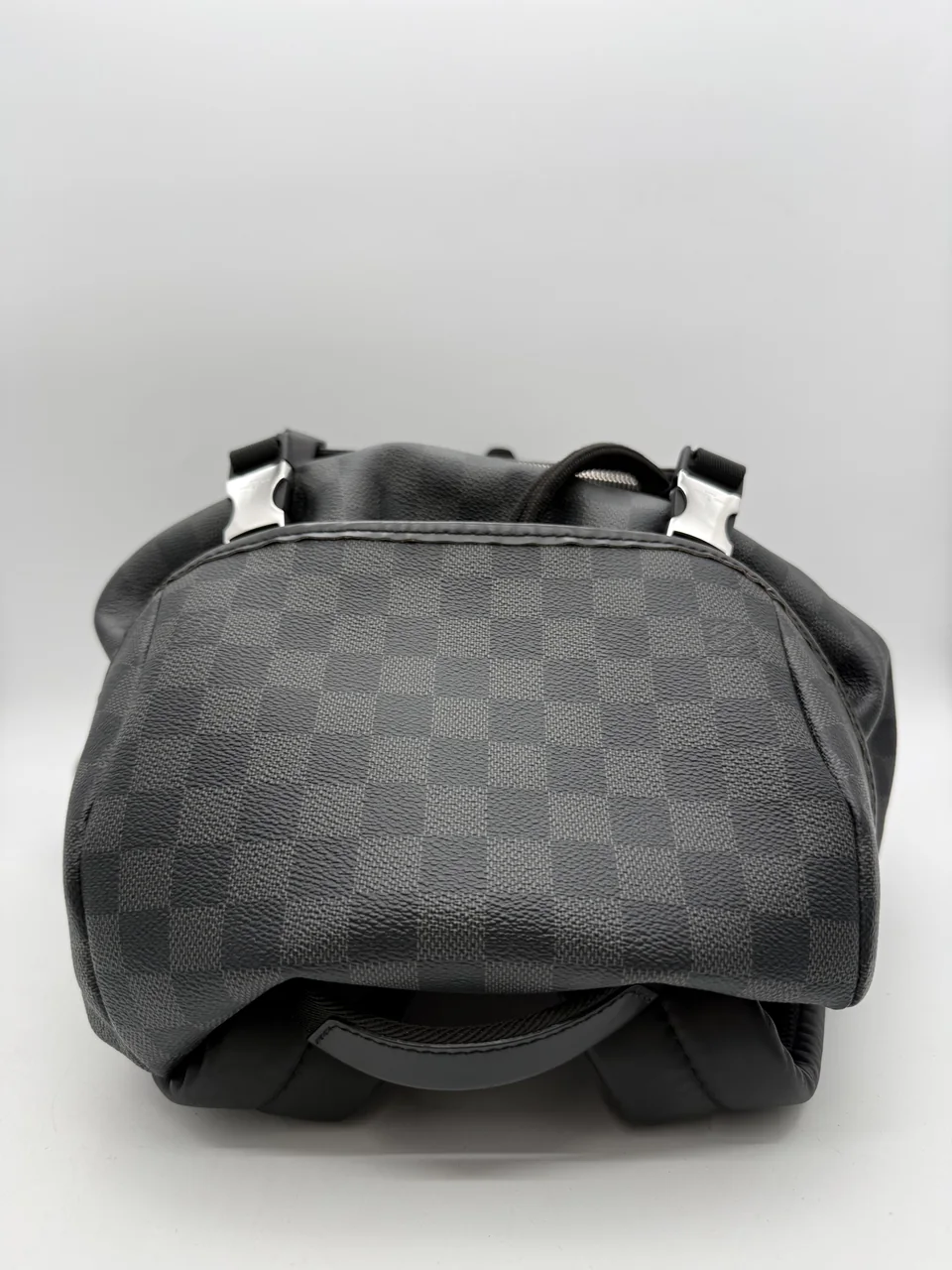 LV DAMIER GRAPHITE ZACK view 7