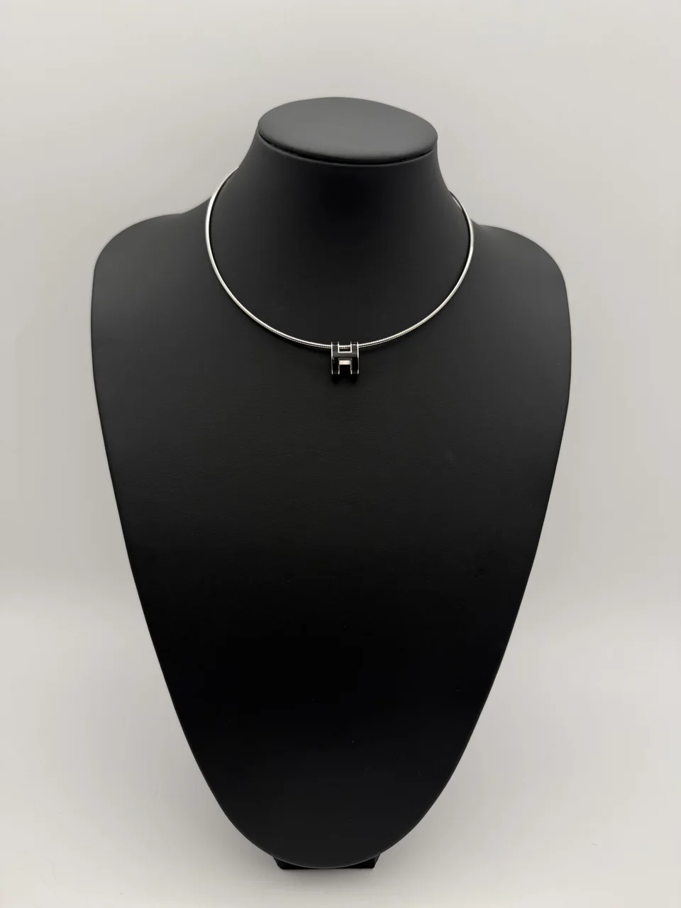 HERMES H CUBE NECKLACE hover