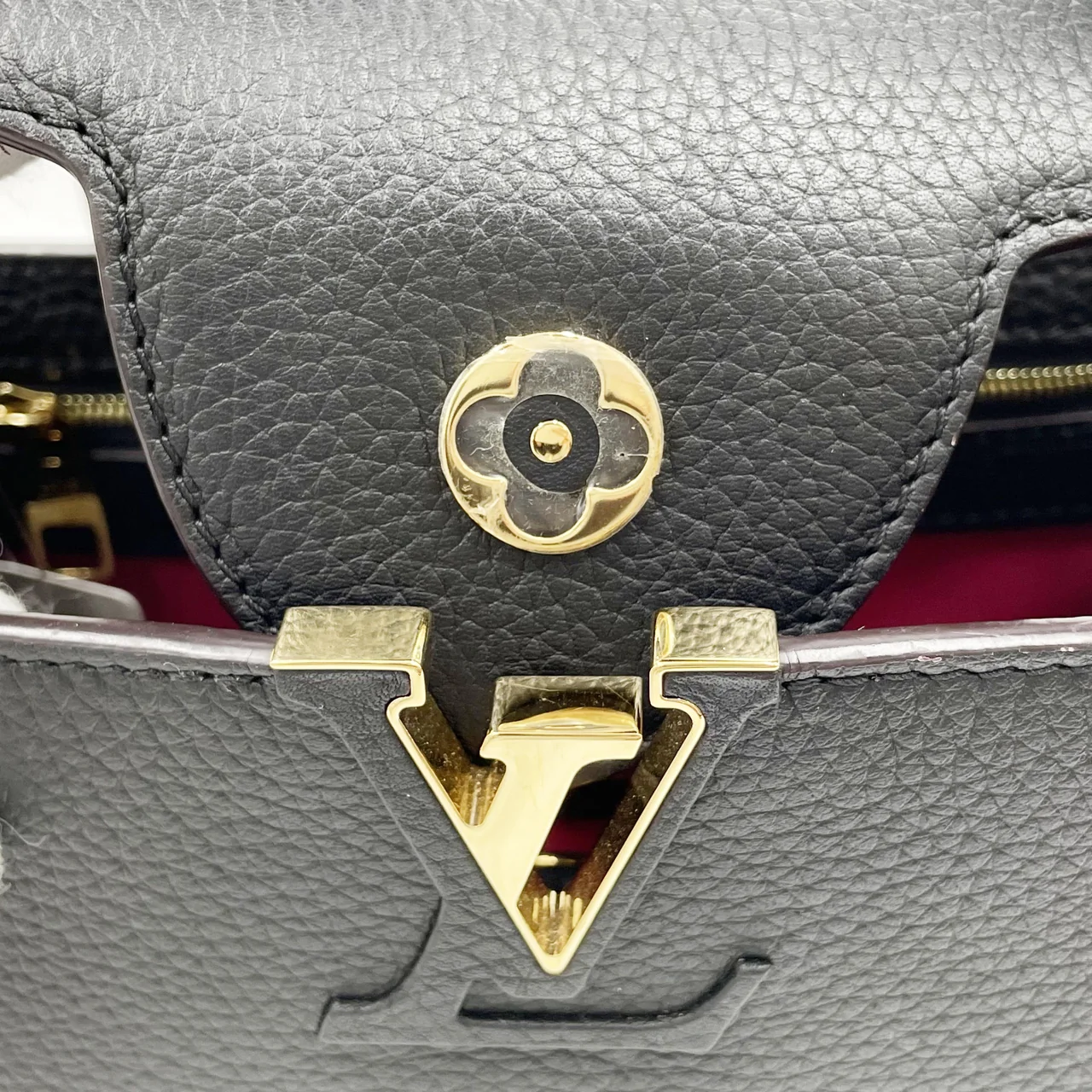 LV TAURILLON CAPUCINE BB (NOIR) view 8