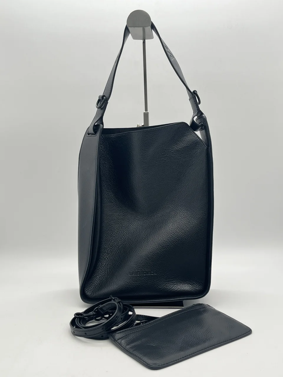BALENCIAGA TWO-WAY TOTE BAG (BLACK)