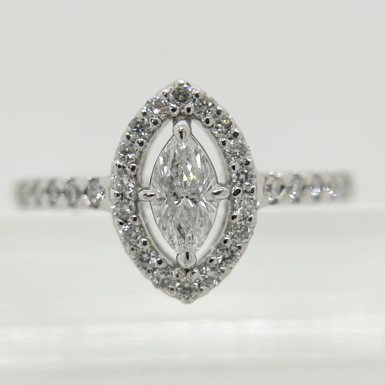 PT900 DIAMOND RING D0.222CT FD0.20CT 3.0G