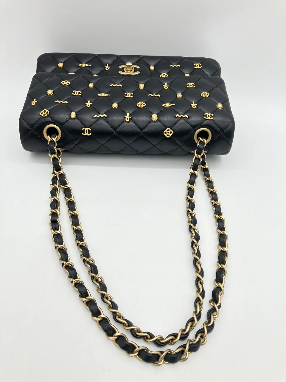 CHANEL MATELASSE 25 EGYPT STUDS DOUBLE FLAP view 8