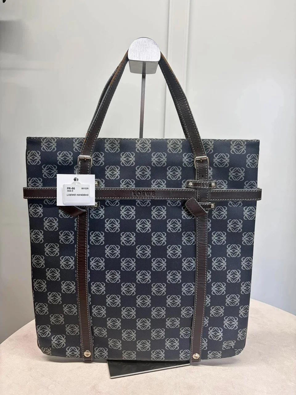 LOEWE HANDBAG view 7