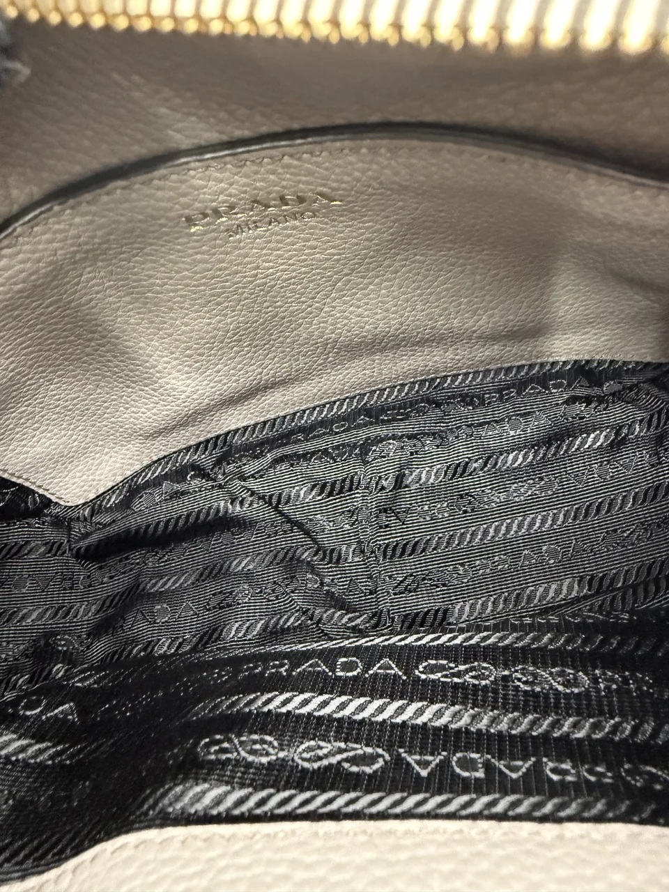 PRADA VITELLO PHOENIX SHOULDER BAG (BROWN) view 12