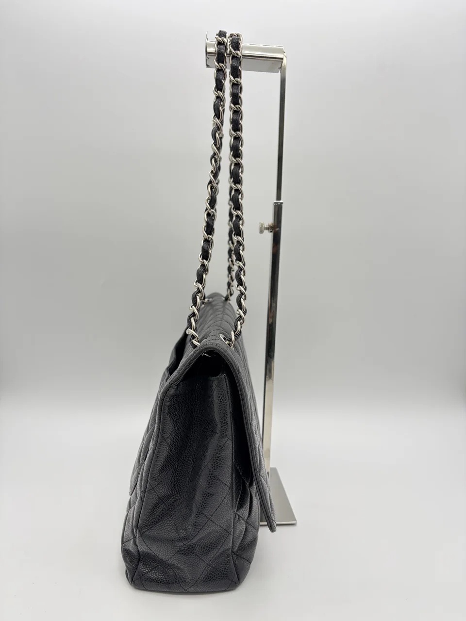 CHANEL CAVIAR MAXI DECA MATELASSE (13 SERIAL CODE) view 5