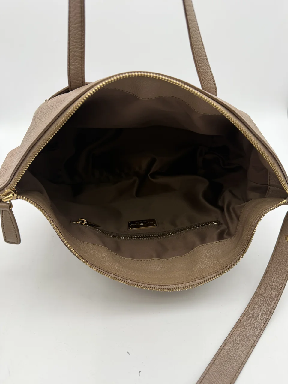 SALVATORE FERRAGAMO TWO-WAY BAG (BEIGE) hover