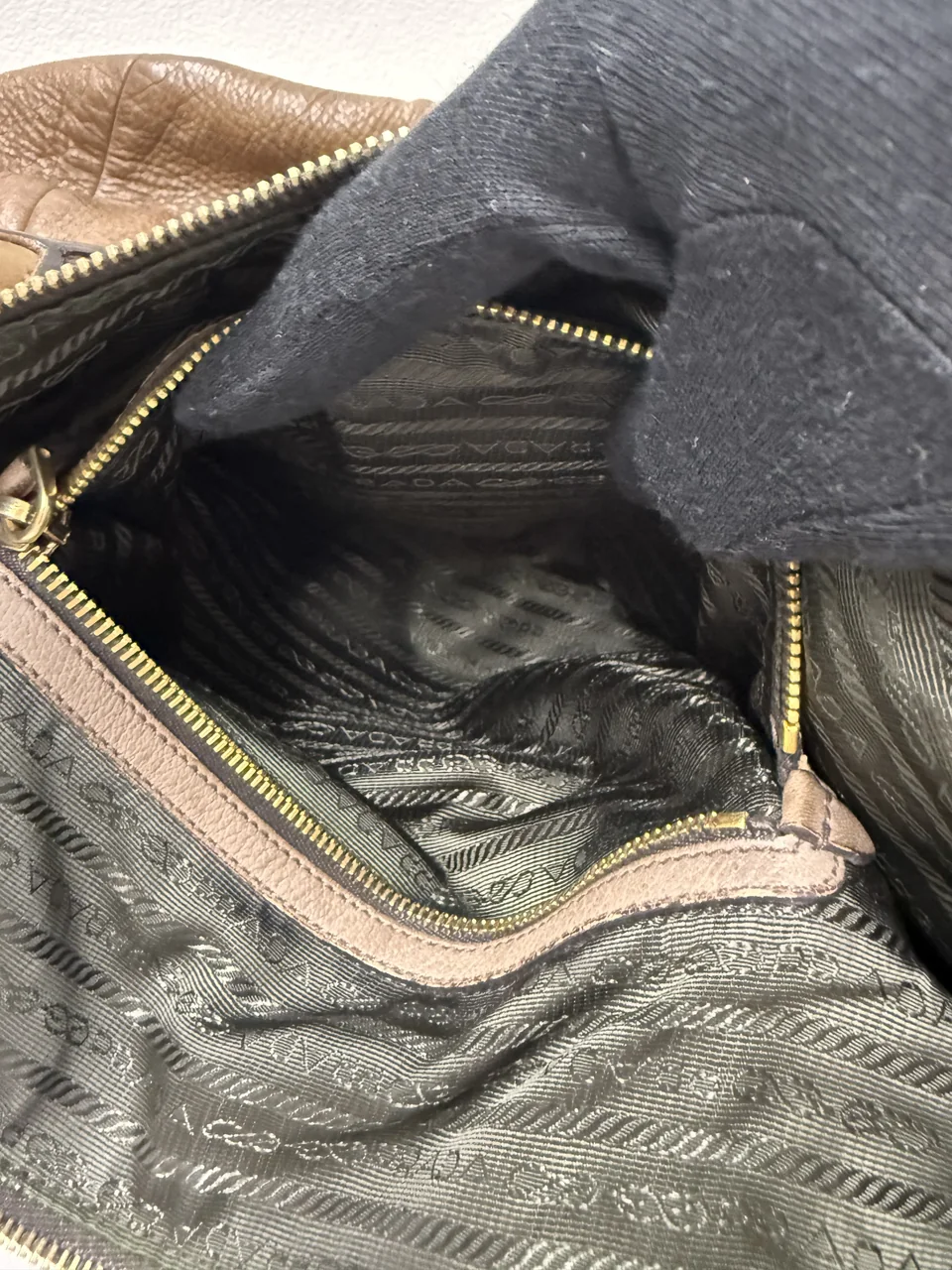 PRADA HANDBAG view 14