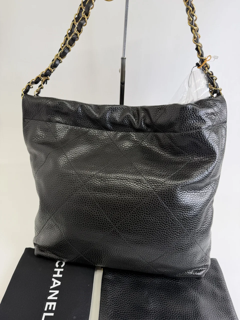 CHANEL CAVIAR 22 CHAIN TOTE BAG view 4