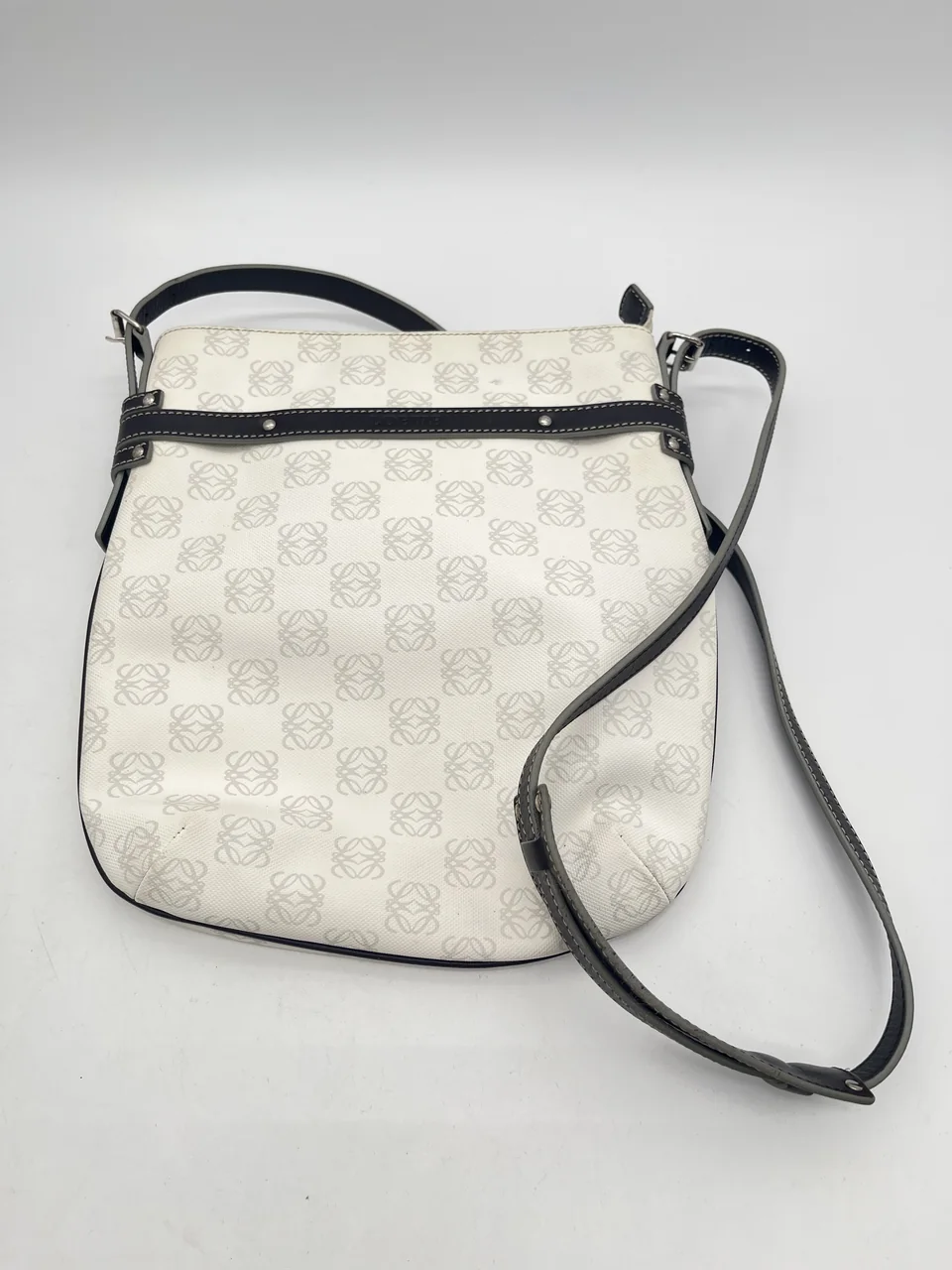 LOEWE ANAGRAM SHOULDER BAG hover