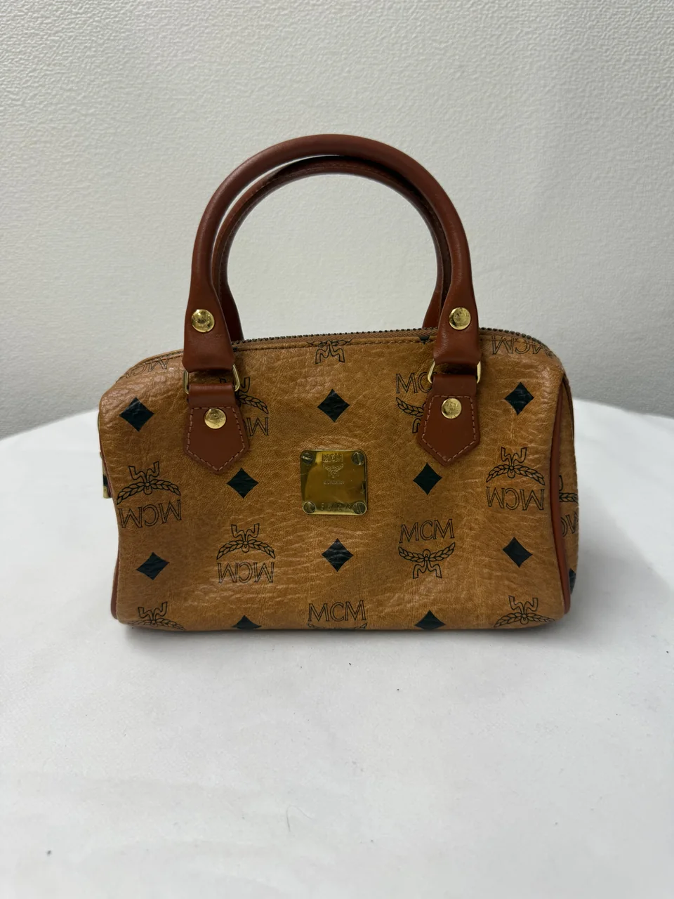 MCM TWO-WAY BAG (CAMEL)