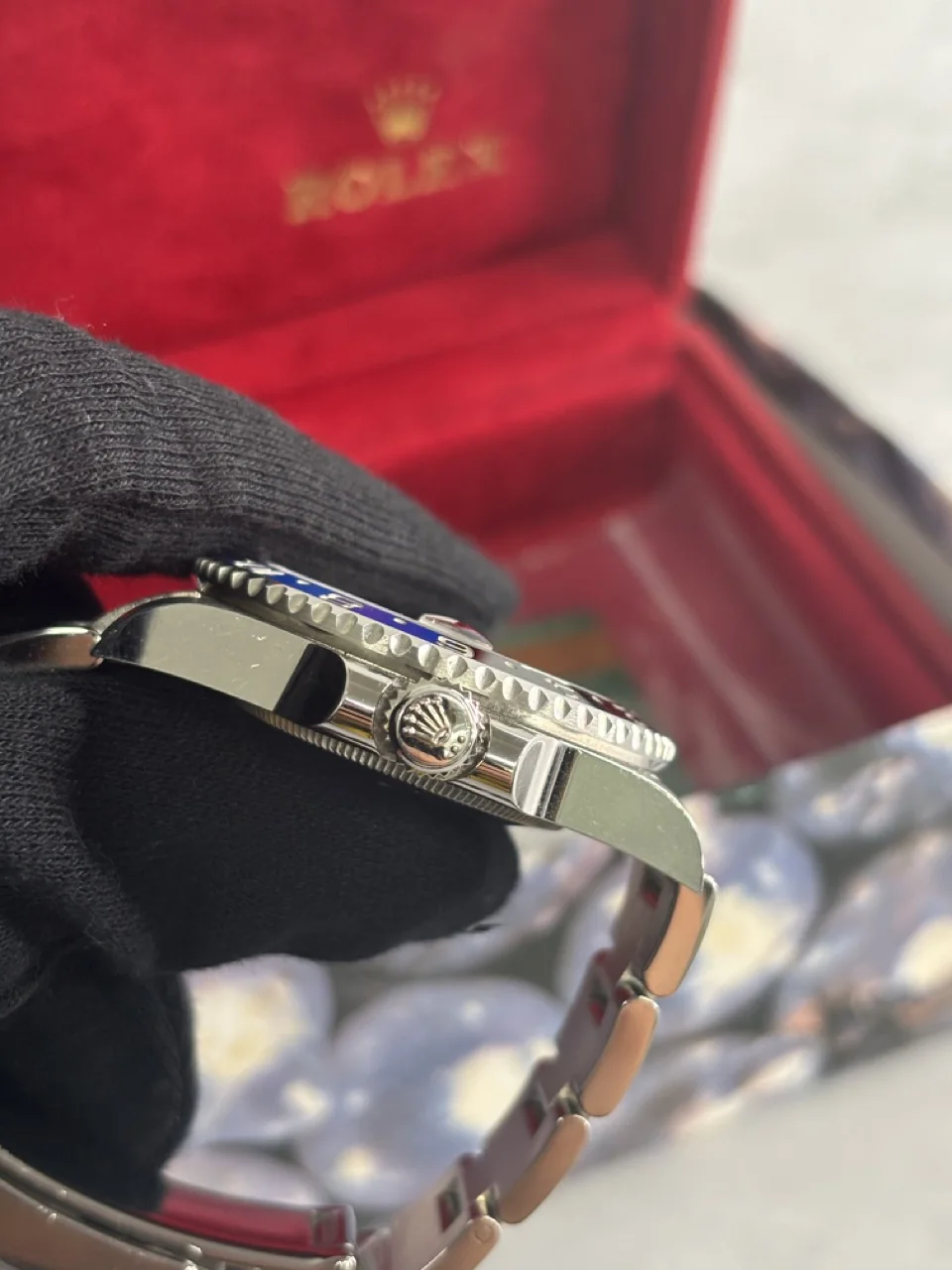 ROLEX GMT MASTER II BLACK DIAL OYSTER BRACELET (201/808/08) NEW PARALLEL (116710BLNR 5XF90307) view 11