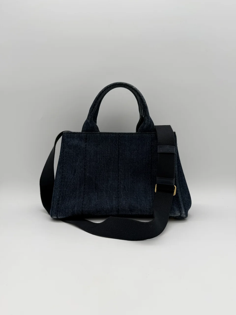 PRADA CANAPA hover