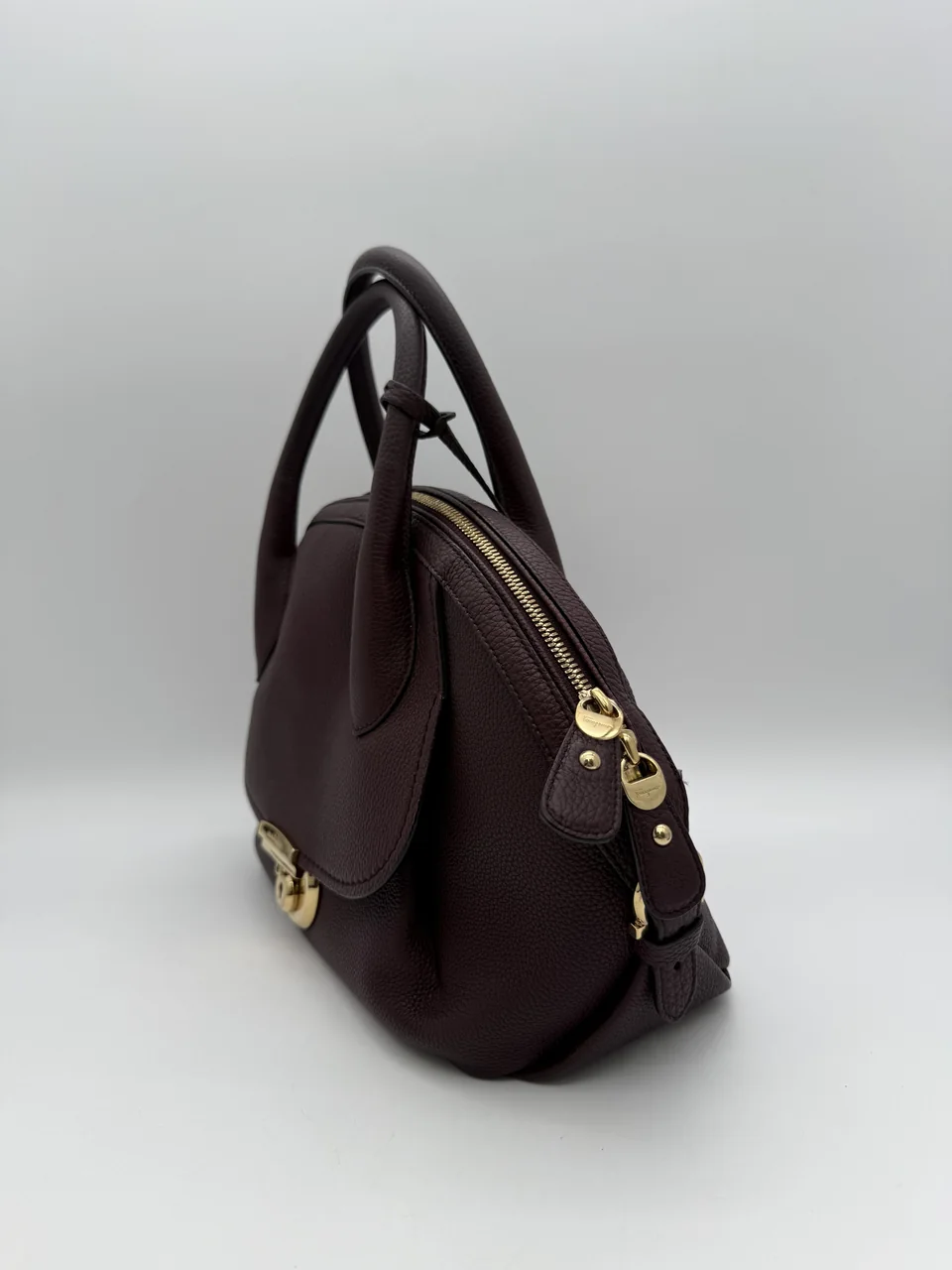 SALVATORE FERRAGAMO BAG view 4