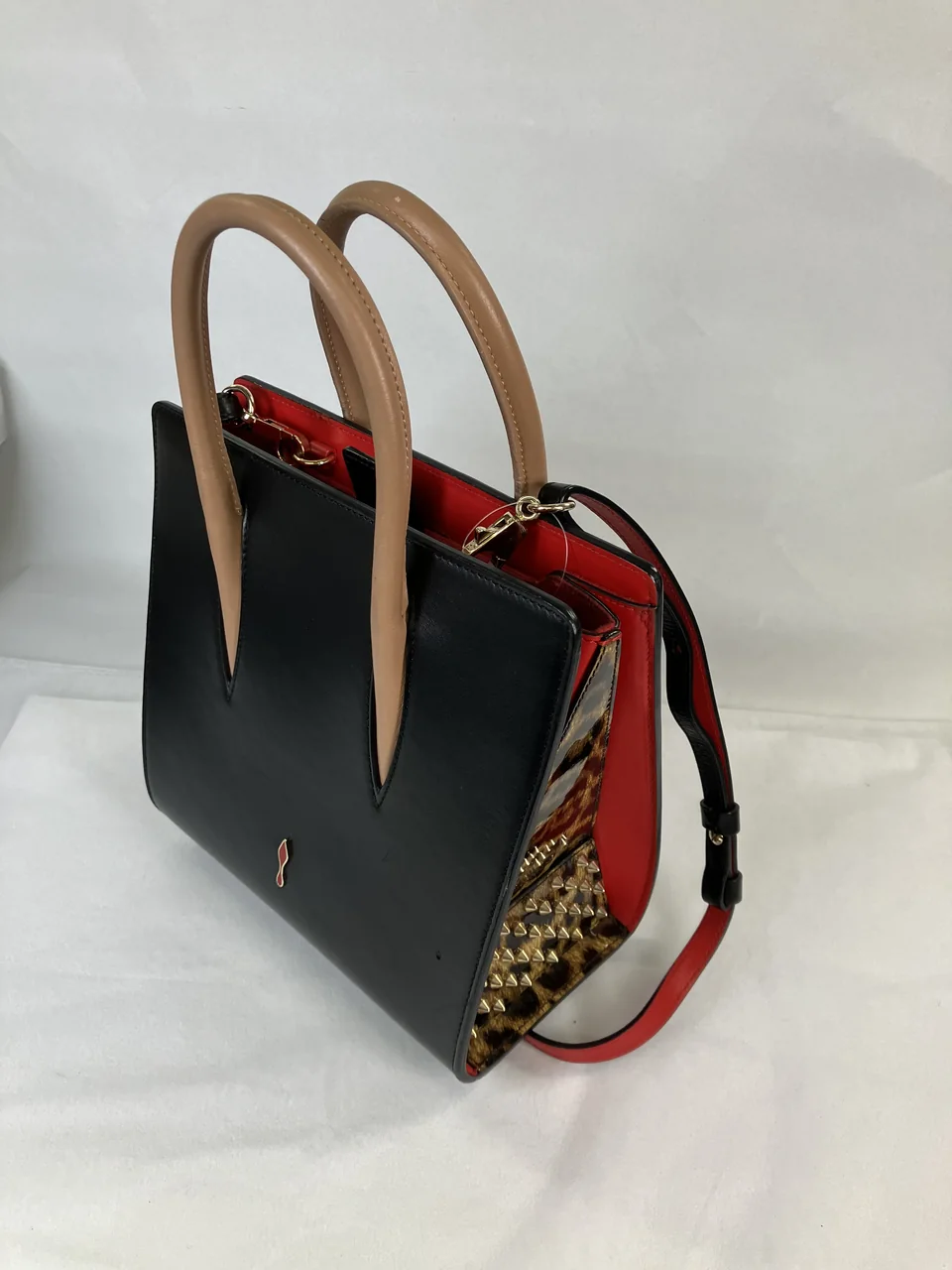LOUBOUTIN PALOMA SHOULDER BAG view 3