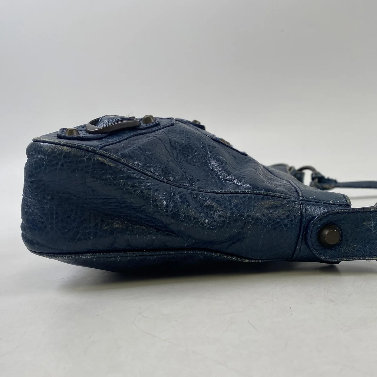 BALENCIAGA THE HIP SHOULDER BAG (BLUE) view 9