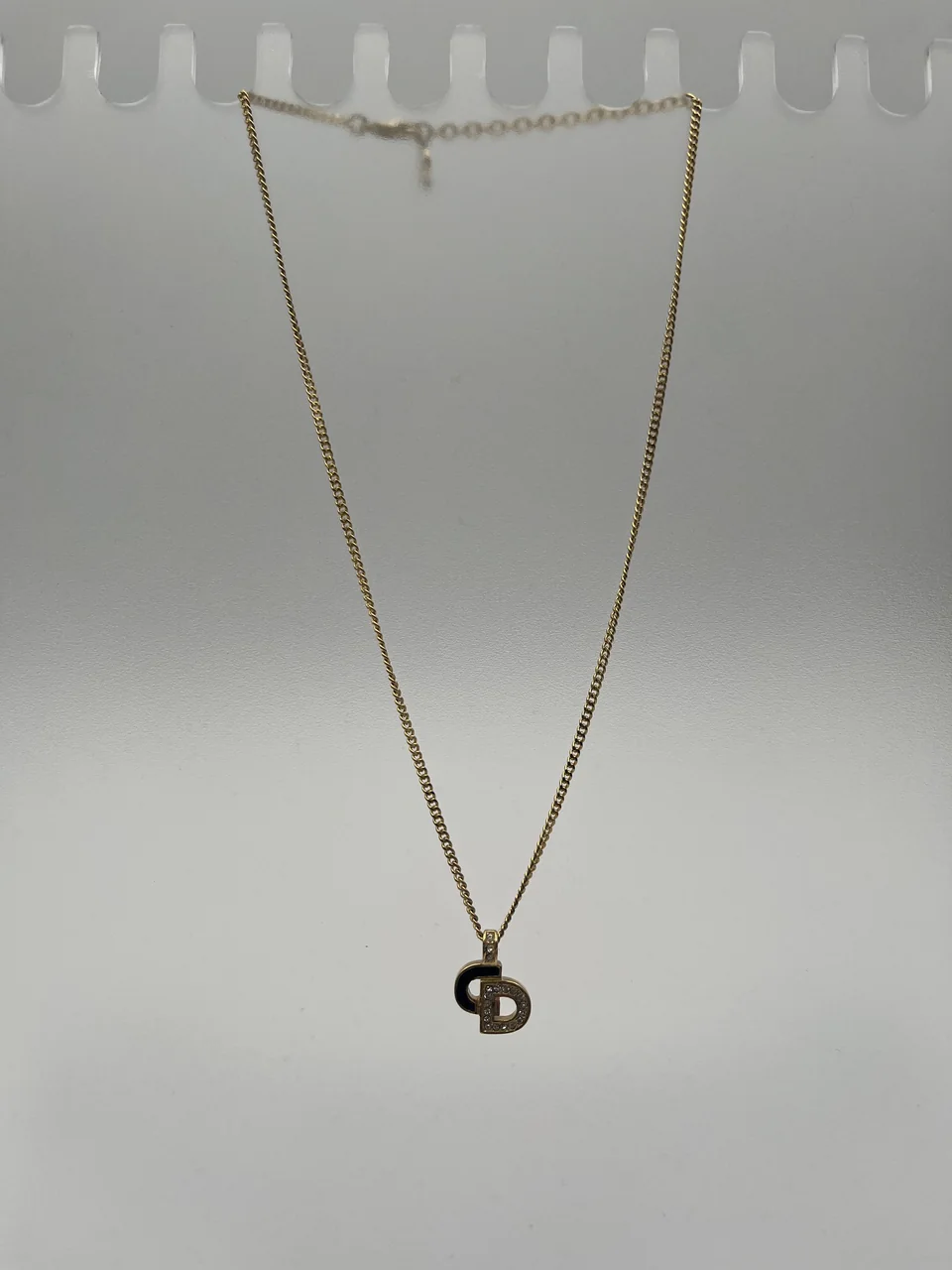 DIOR NECKLACE hover
