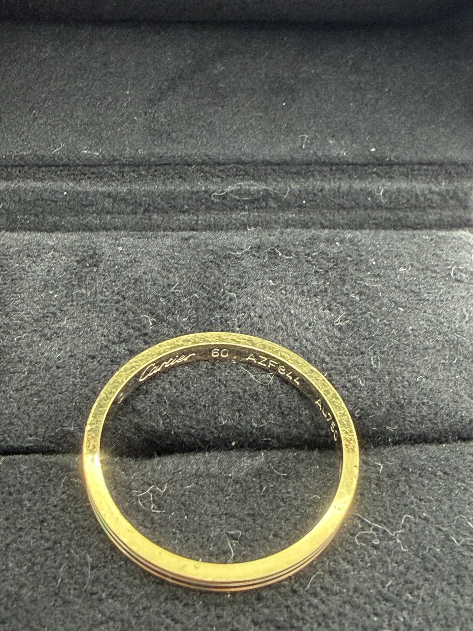 750 CARTIER VENDOME TRICOLOR RING hover