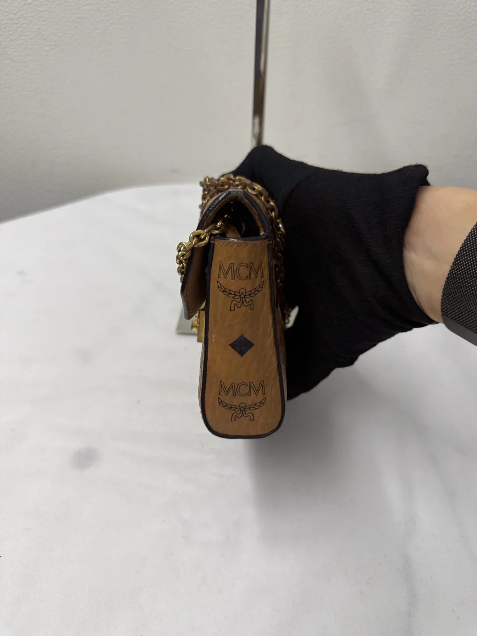 MCM CHAIN SHOULDER BAG view 3