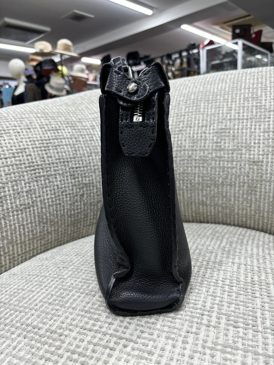 Fendi Selleria Peekaboo view 9