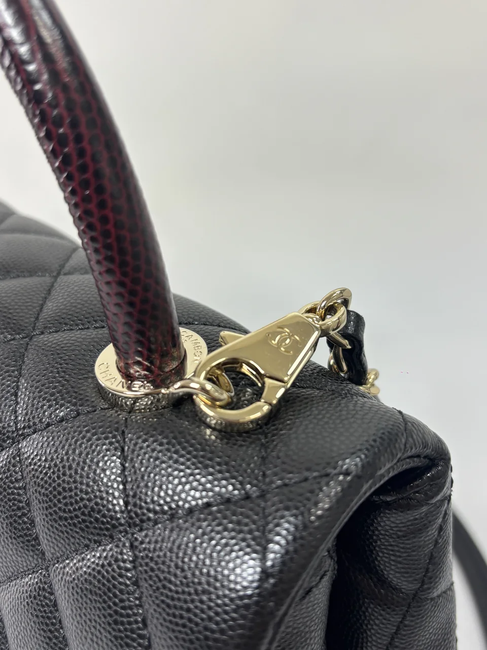 CHANEL CAVIAR TWO-WAY BAG (30 SERIAL CODE) view 7