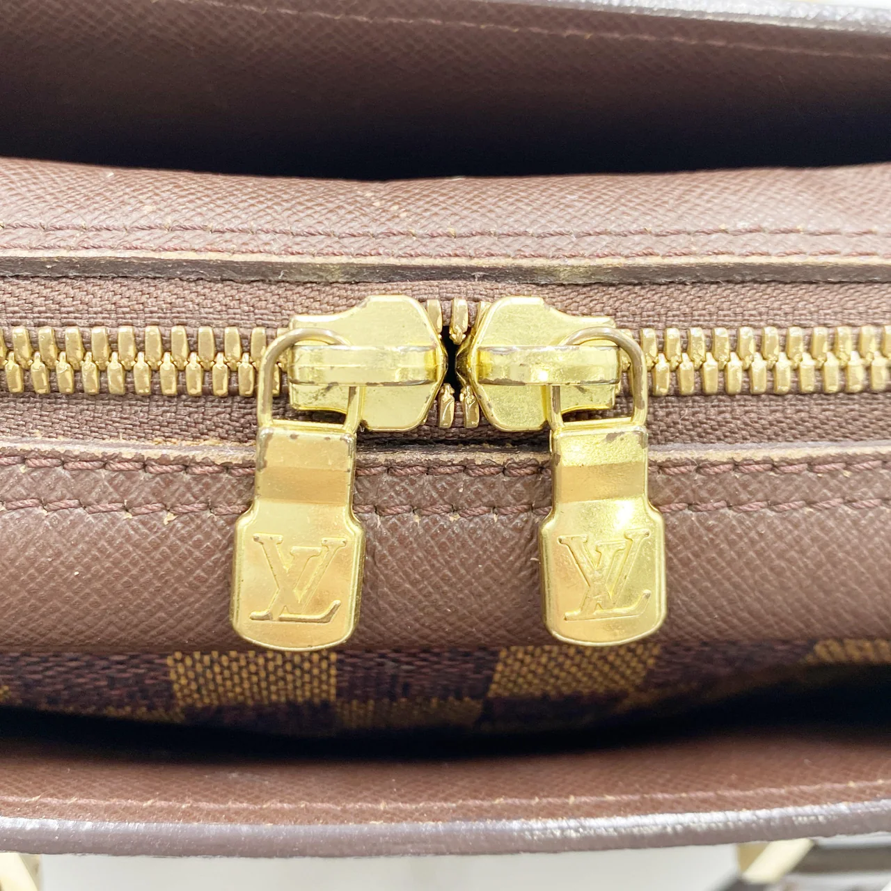 LV DAMIER TRIANA view 6