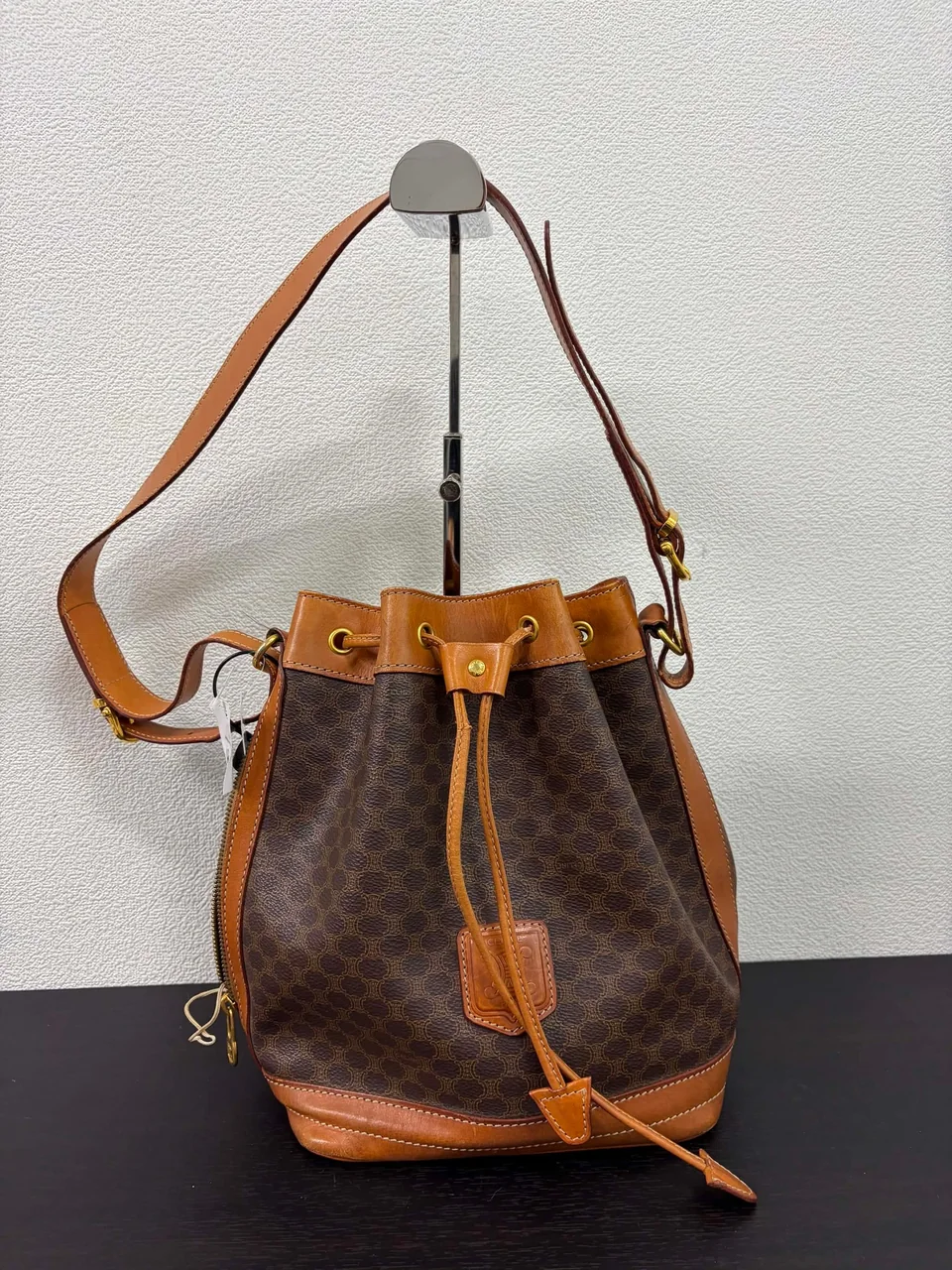 CELINE MACADAM SHOULDER BAG (BROWN) view 12