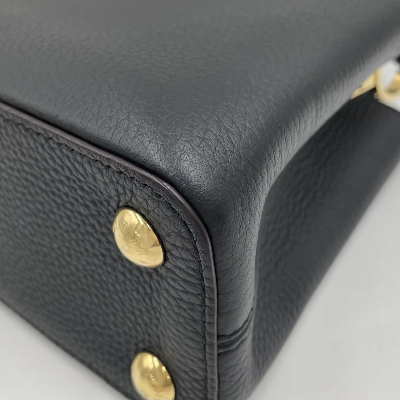 LV TAURILLON CAPUCINE BB (NOIR) view 5