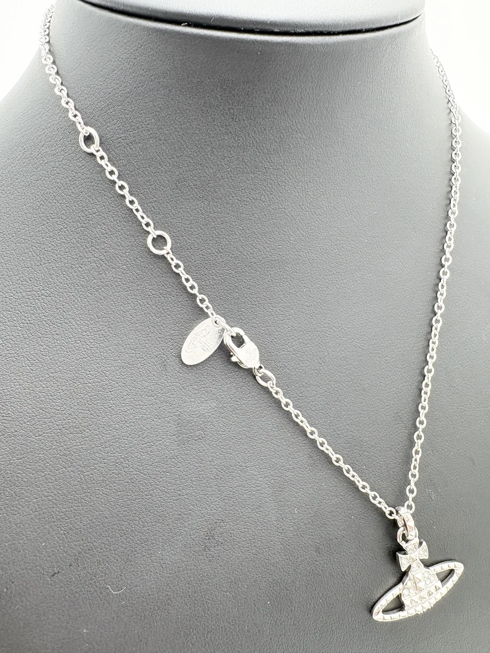 VIVIENNE WESTWOOD ORB NECKLACE view 6
