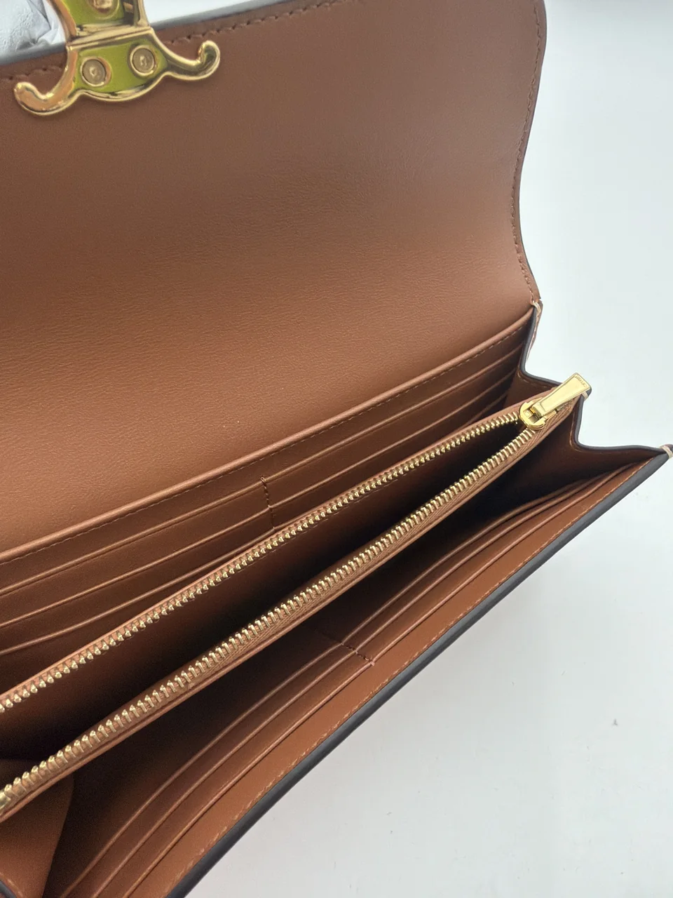 CELINE TRIOMPHE FLAP LONG WALLET (BROWN) view 5