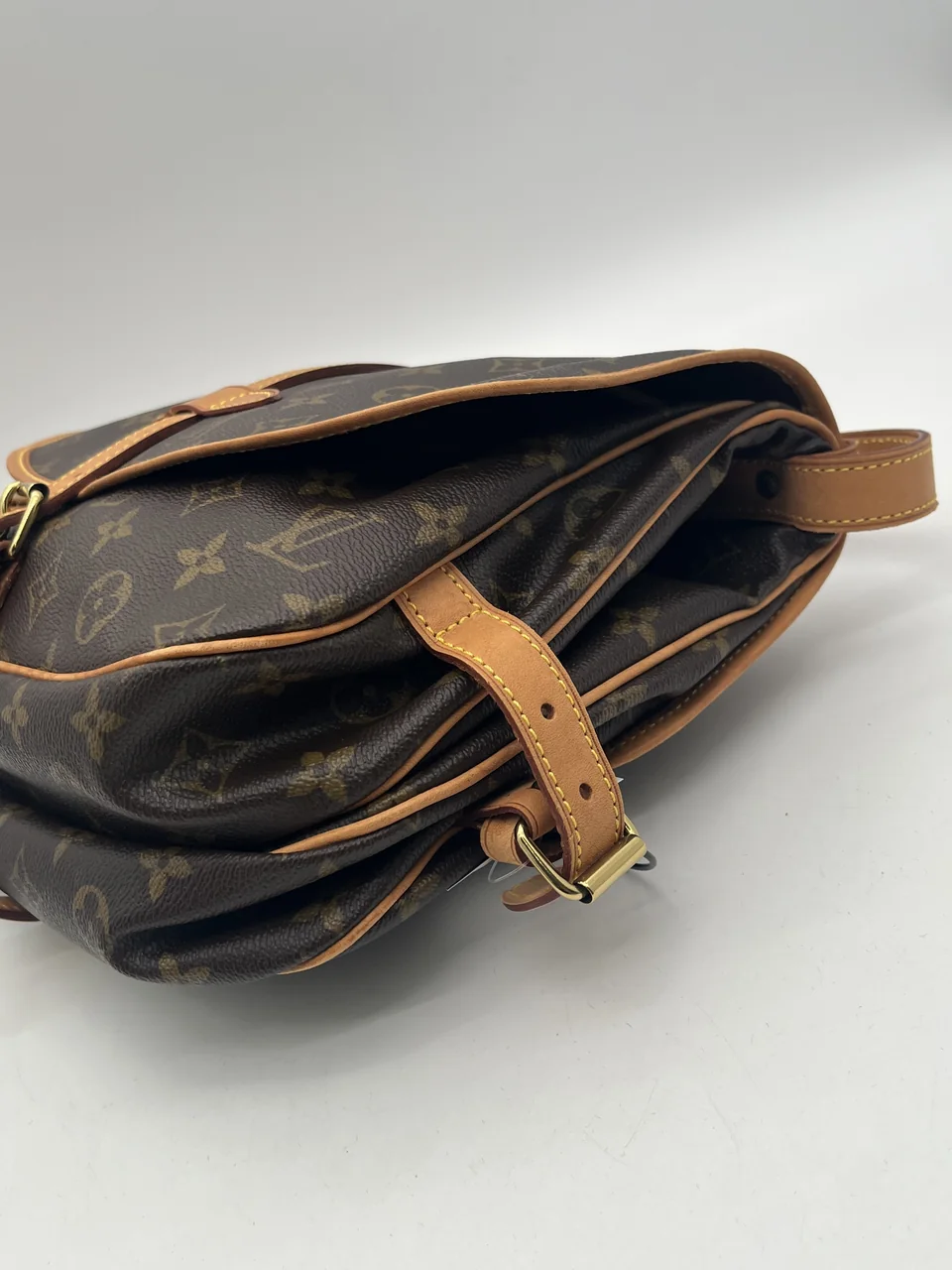 LV MONOGRAM SAUMUR 30 photo 6