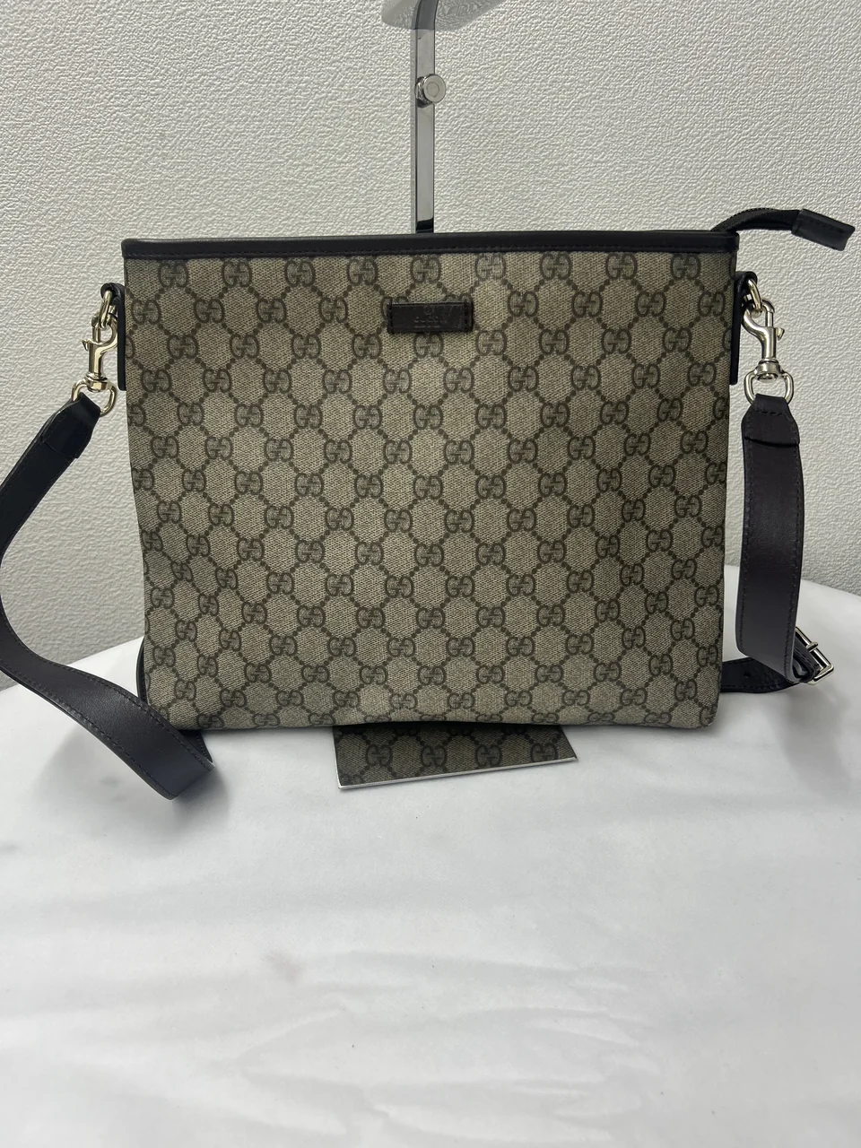 GUCCI GG SUPREME SHOULDER BAG view 11