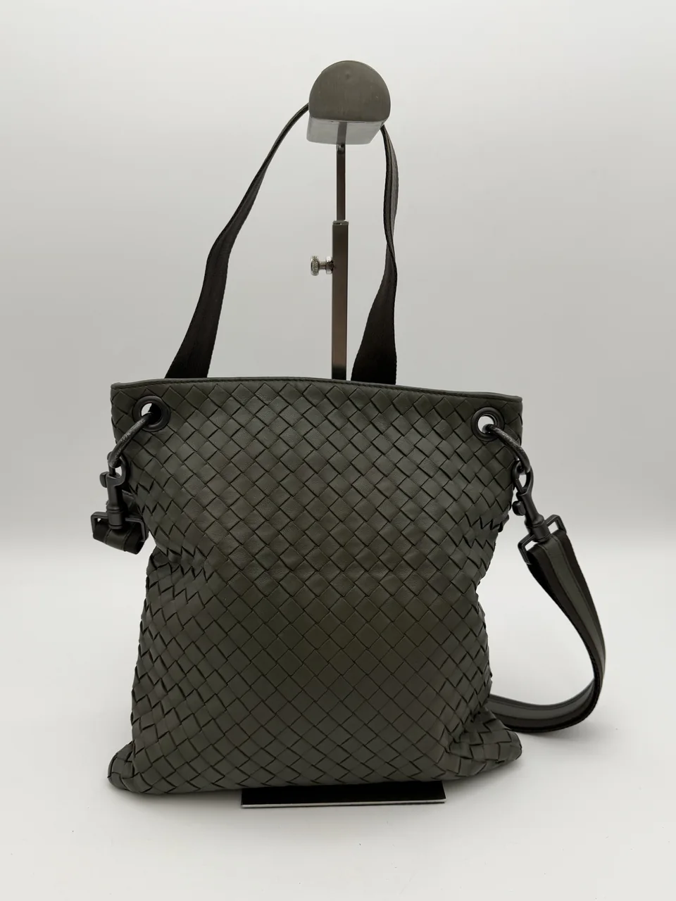 BOTTEGA VENETA INTRECCIATO SHOULDER BAG