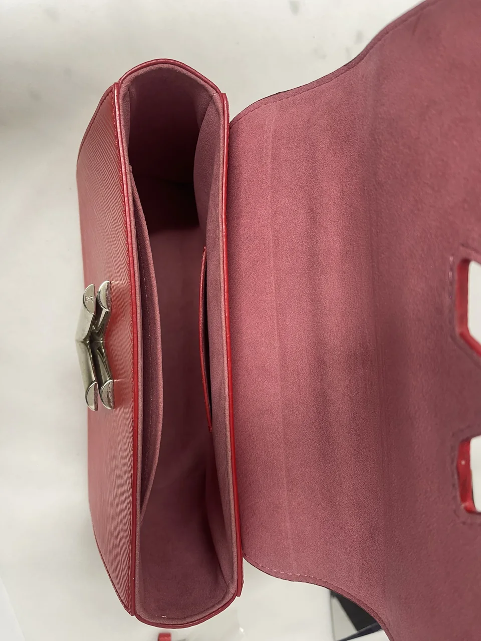 LV EPI TWIST MM (RED) view 10