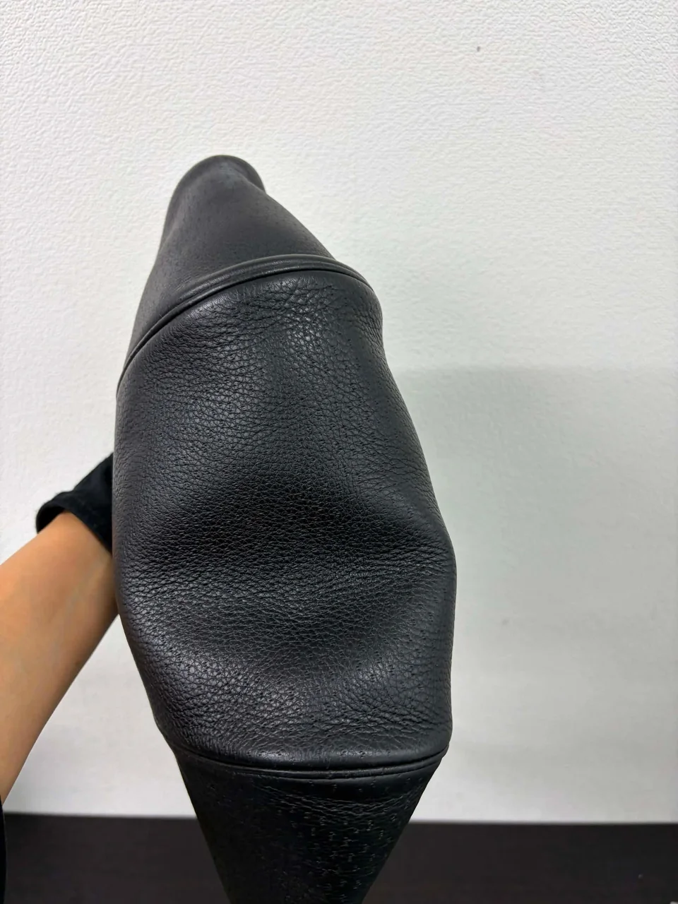 SALVATORE FERRAGAMO SHOULDER BAG view 6