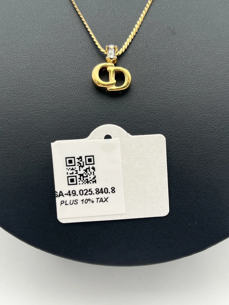 DIOR NECKLACE view 3