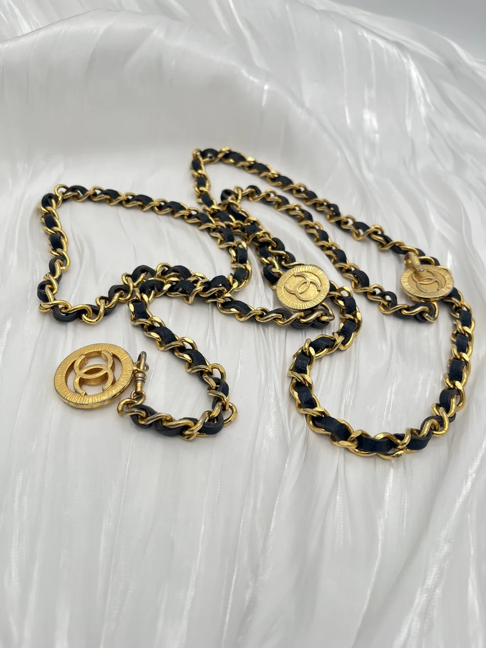 CHANEL CHAIN BELT view 4