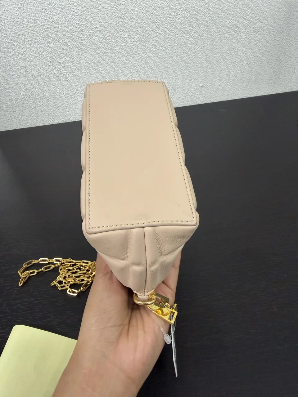 TG-58 398-10 BOTTEGA VENETA PATENET CHAIN SHOULDER BAG (BEIGE) view 8