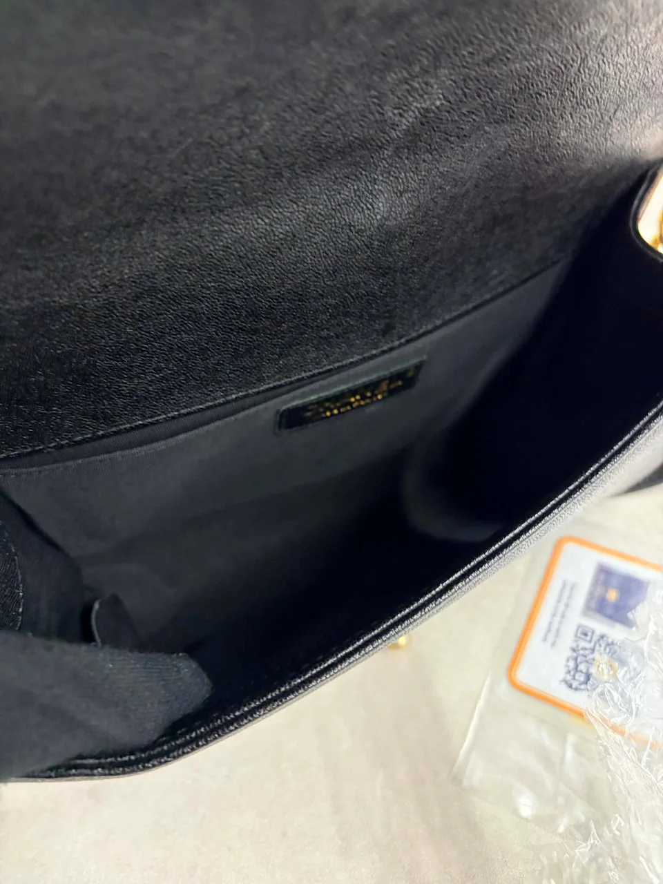 CHANEL CAVIAR SINGLE FLAP LE BOY (26 SERIAL CODE) view 4