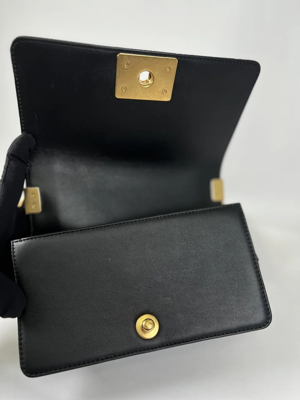 CHANEL LAMB SKIN LE BOY 20 view 15