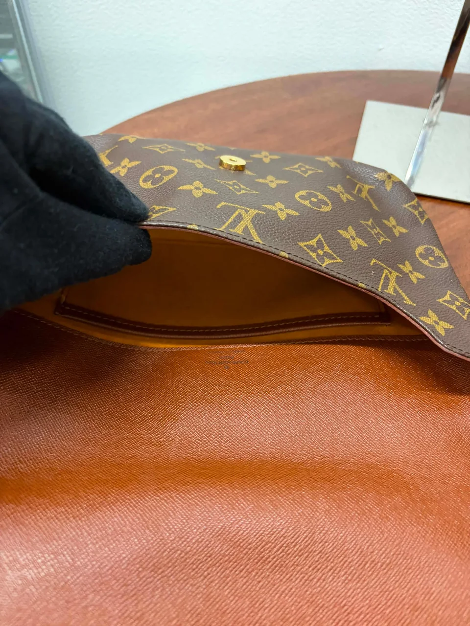 LV MONOGRAM MUSETTE TANGO photo 5