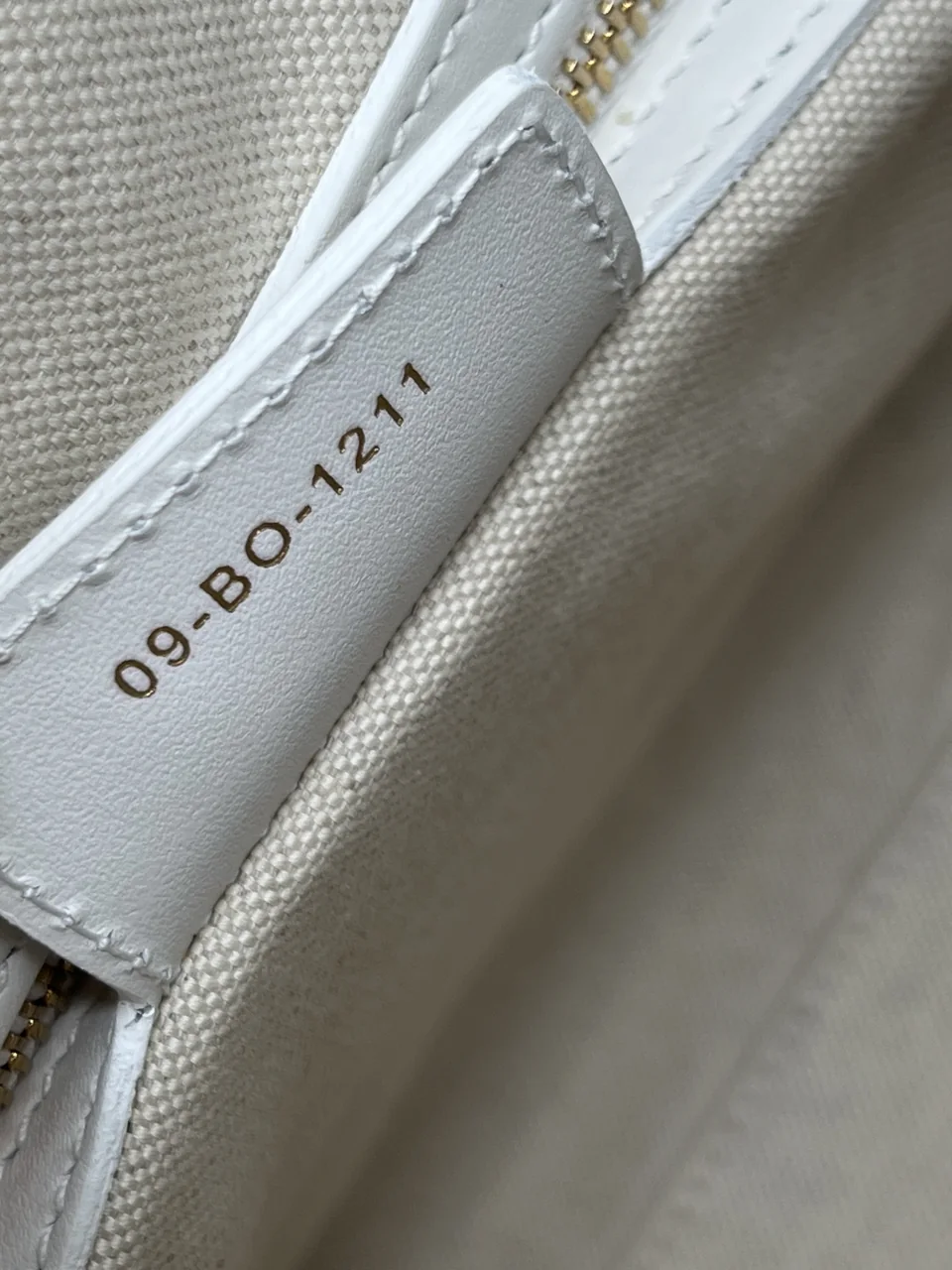 CHRISTIAN DIOR TWO-WAY BAG view 9
