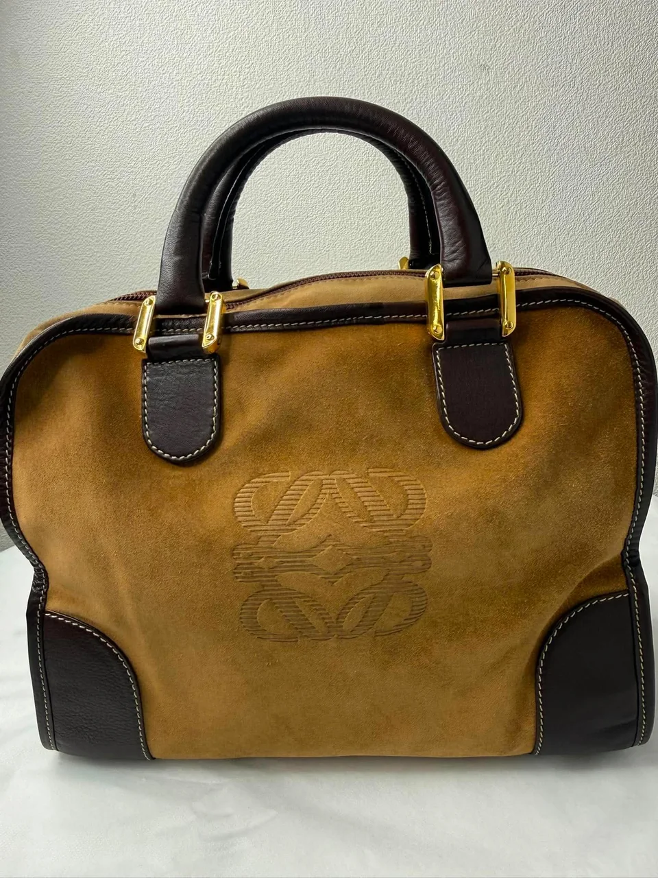 LOEWE AMAZONA view 2