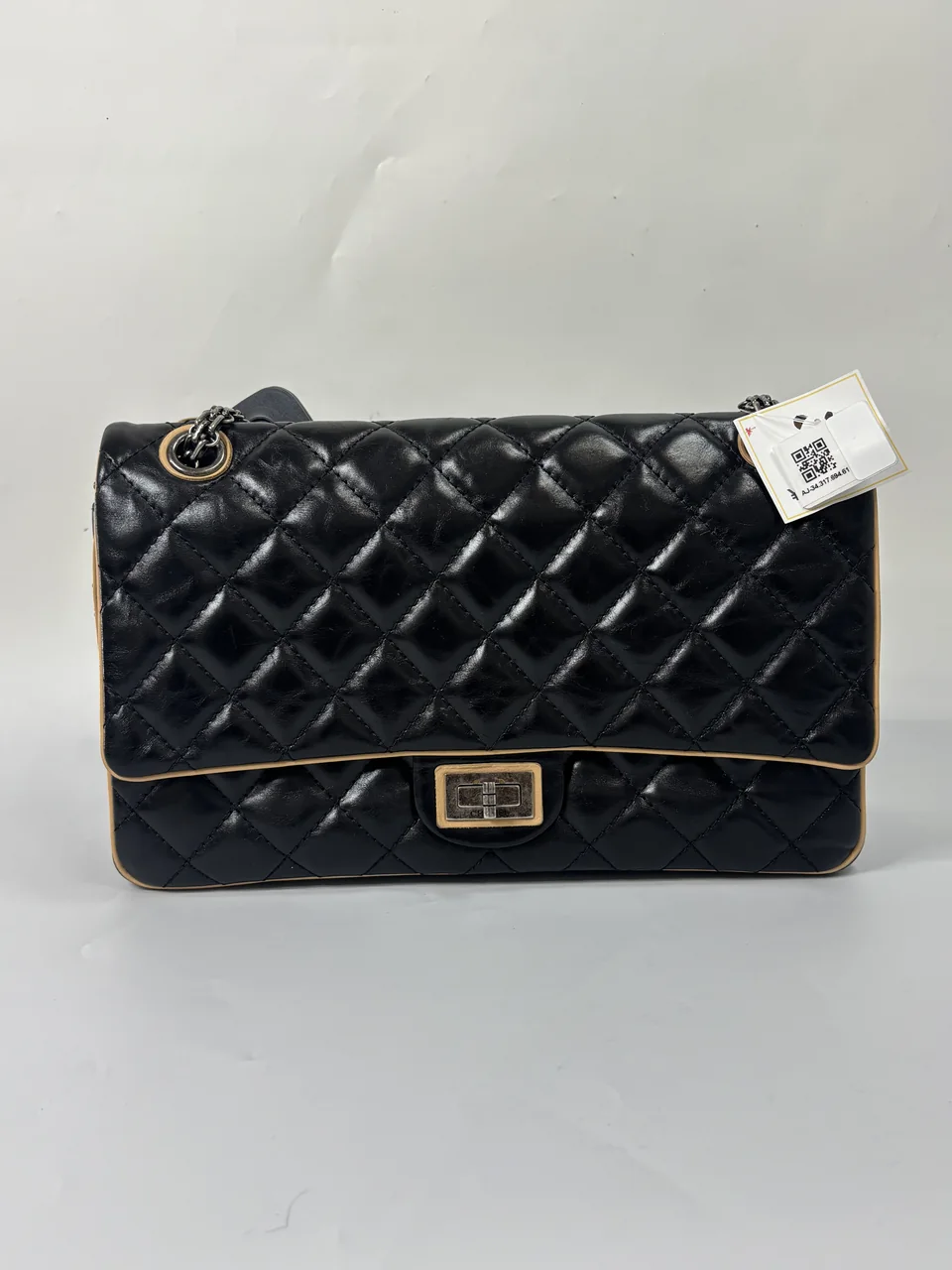 CHANEL 2.55